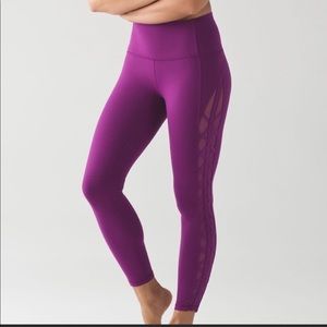 Lululemon side mesh cross cross leggings
